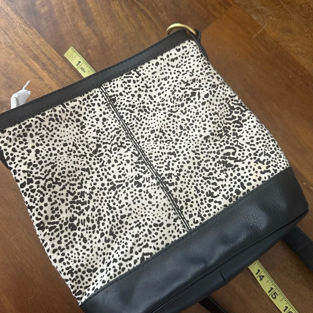Fossil Black and Cream‎ Calfhair Print Crossbody bucket Bag NWT
